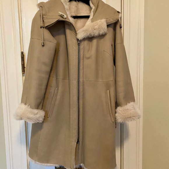 Genuine Shearling Reversible Coat - Picture 3 of 9